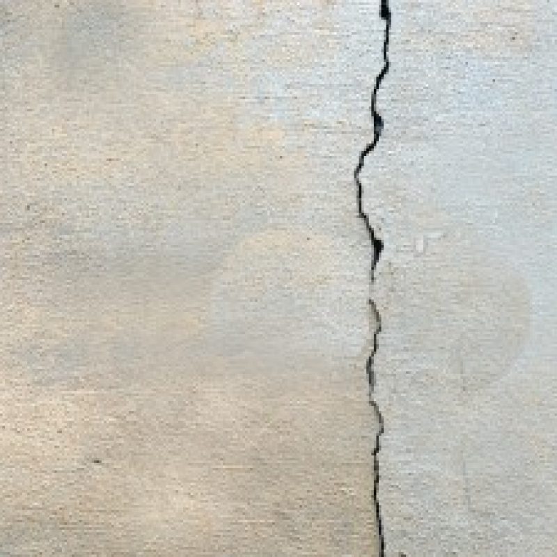 Concrete crack sealing